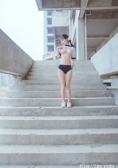 伦流澡到高潮h小龙女尹志平视频