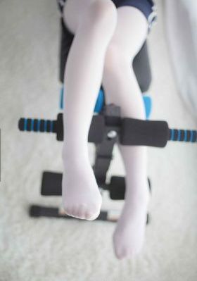 美丽的婶婶中文字幕3