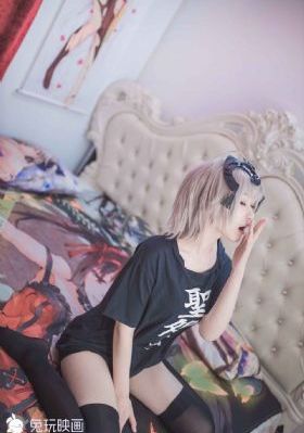女教师枫富爱在线播放