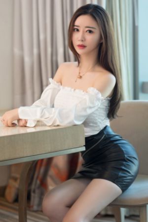 机械女警