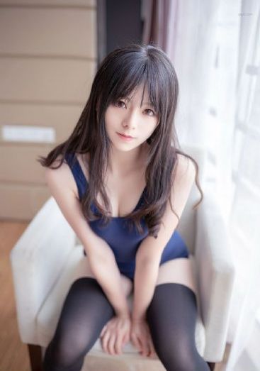 女朋友的母亲完整视频带翻译
