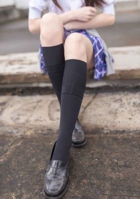 新郎夜里泄欲小丫鬟h