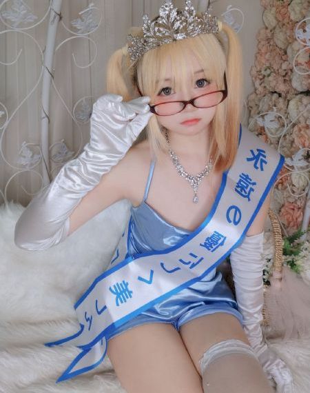 吻胸揉屁股摸腿娇喘舌吻