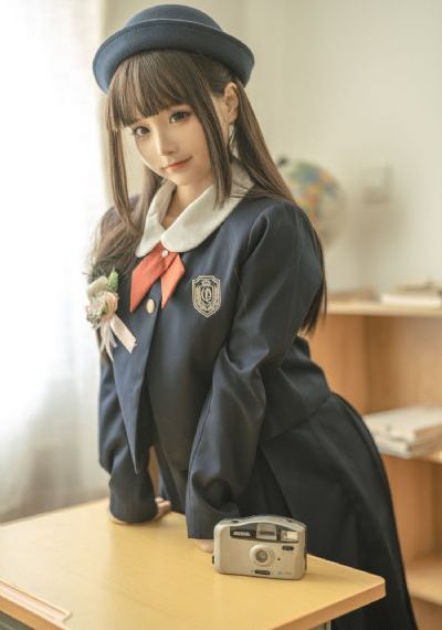 被闺蜜强啪百合小说h