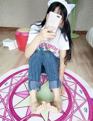 伞少女