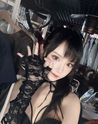 白雪公主h成版未删版
